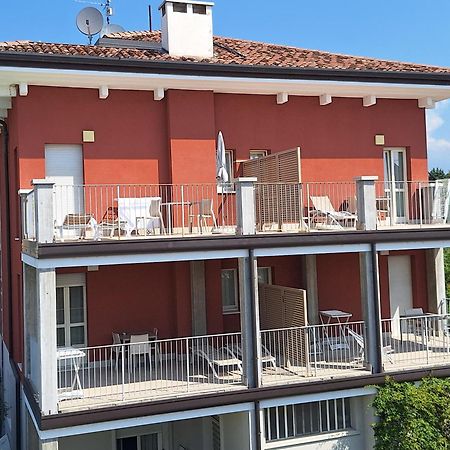 Vialeromadodici Rooms & Apartments Lazise Ngoại thất bức ảnh